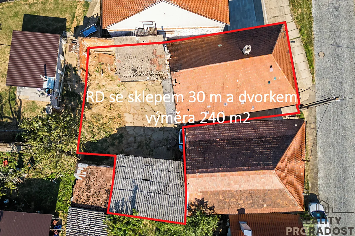 Prodej rodinného domu 80 m², pozemek 240 m²